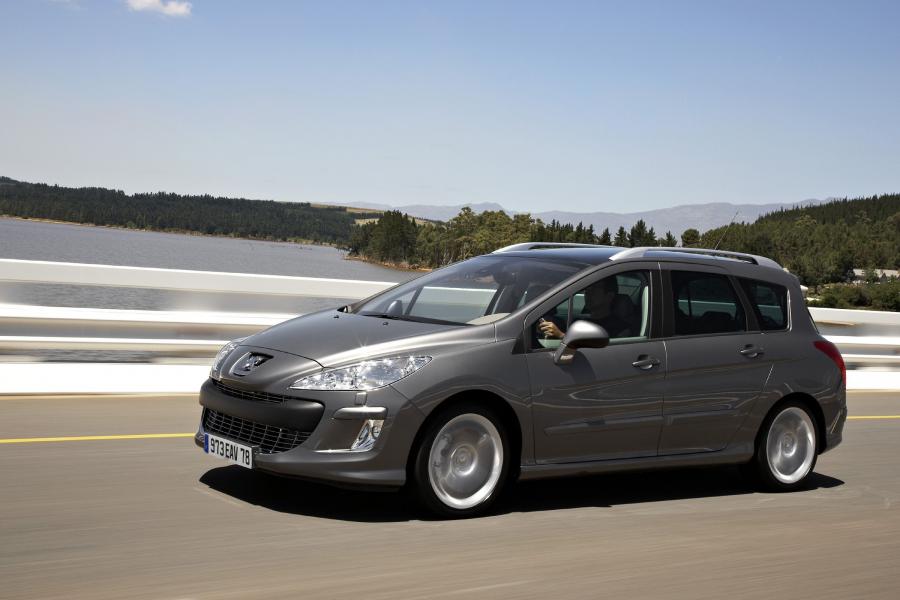  Peugeot 308 SW 2009 года  (фото 82 из 140)